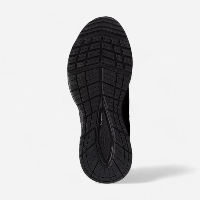 Women's WX608V5 Black/Black Width B