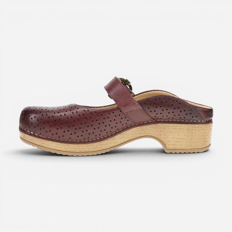 Blaire Clog Sangria