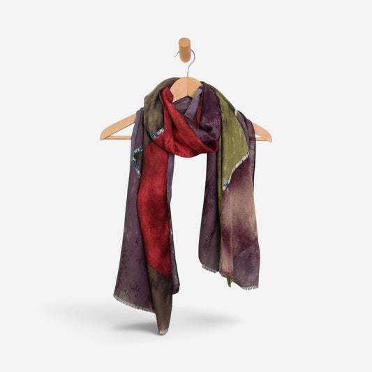 Lightweight Geo Silhouette Scarf Plum