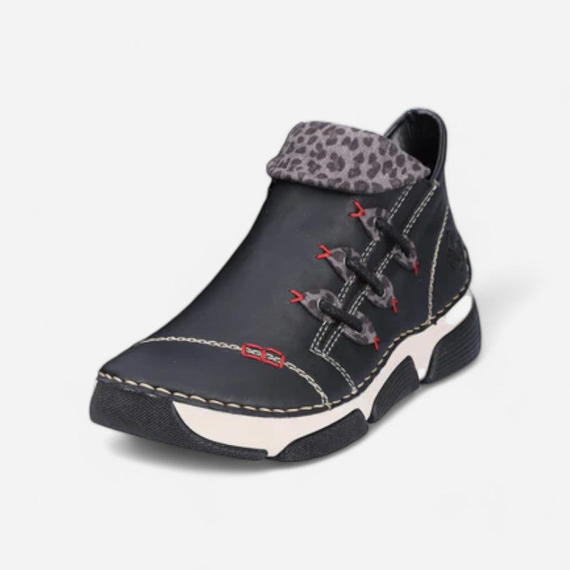 Angela 83 Liane