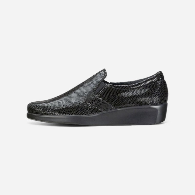 Dream Black Snake